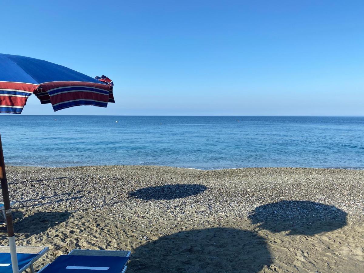 فندق Caravella دييفا مارينا المظهر الخارجي الصورة